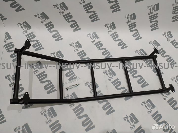 Лестница на заднюю дверь багажника Нива 2121-31