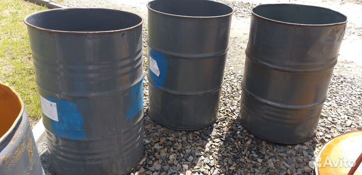 Бочка из 200 литров металлическая под воду