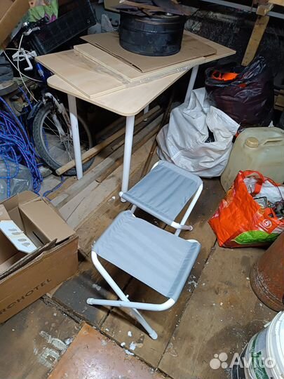 Стол трансформер +2стула