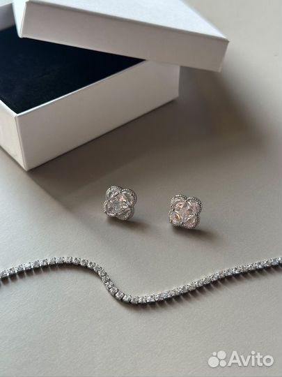 Серьги гвоздики серебро в стиле Van Cleef