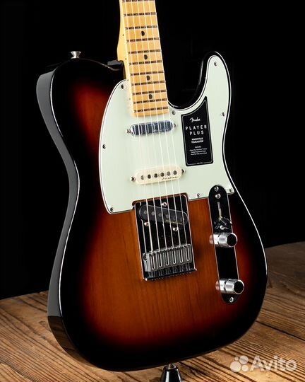 Fender Player Plus Nashville Telecaster MN 3-Color