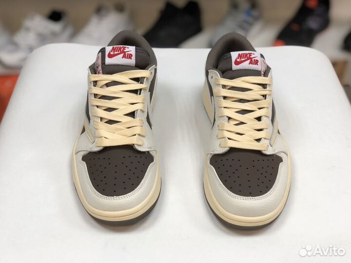 Кроссовки Nike Air Jordan 1 low x Travis Scott