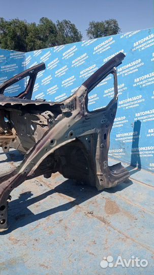 Передняя часть кузова Honda Fit хэтчбек 2012