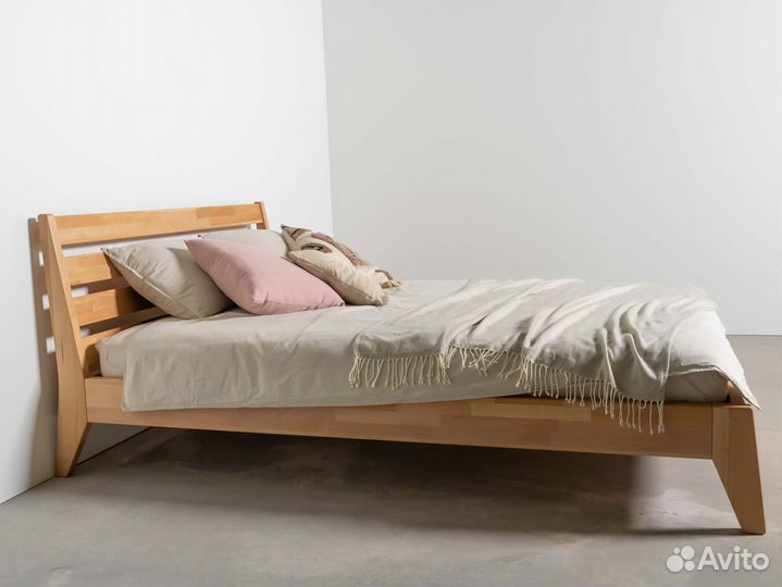 Кровать Olivia 180х200 см из массива дерева