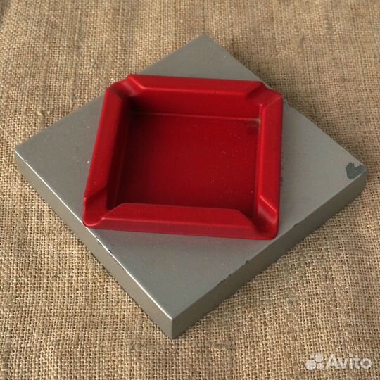 Пепельница квадратная ashtray N061.96