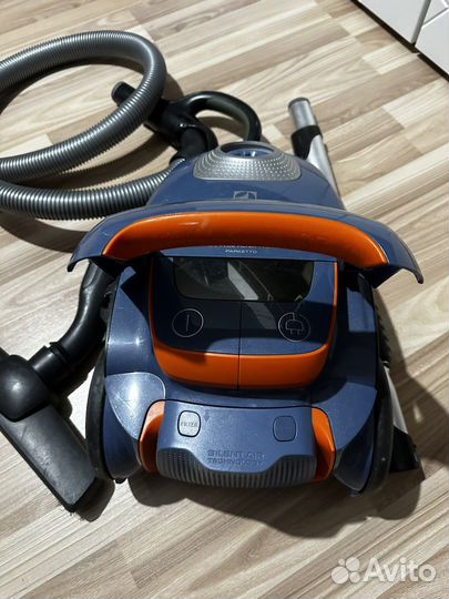 Пылесос Electrolux
