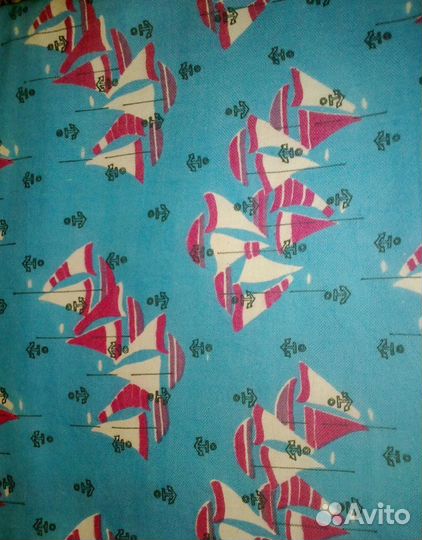 Отрез ткани (для детских вещей, с корабликами)