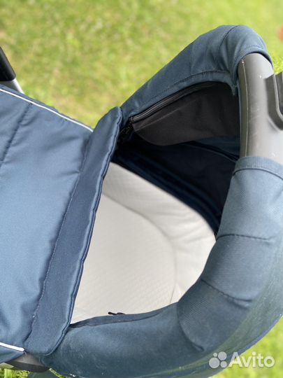 Коляска 2 в 1 Thule Sleek + адаптеры