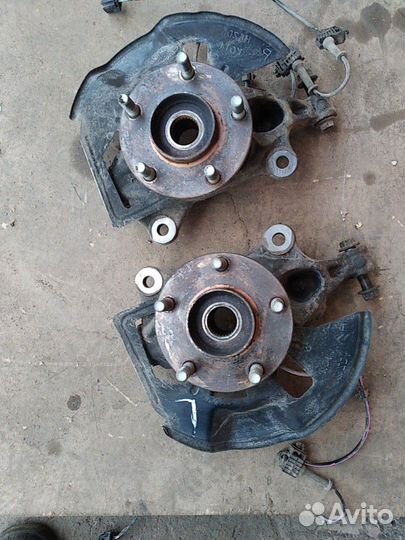 Поворотный кулак Mazda 3 BM