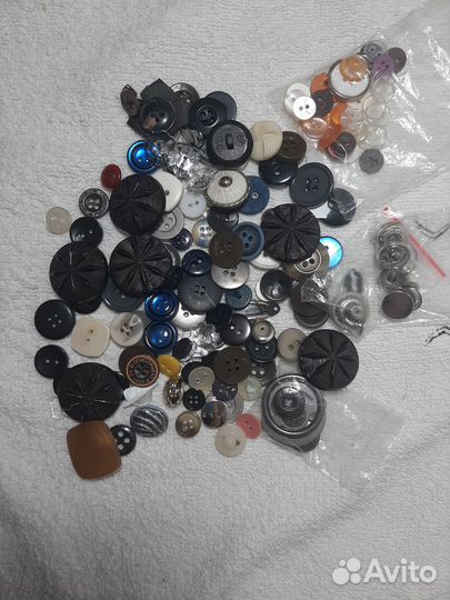 Пуговицы