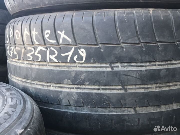 Achilles 122 275/35 R19
