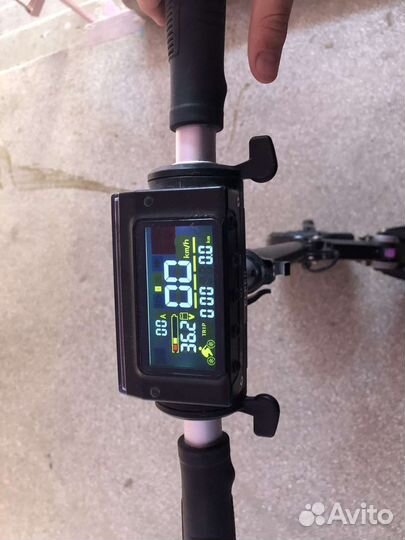 Самокат электрический