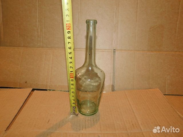 Антикварная, водочная бутылка Смирнов ри