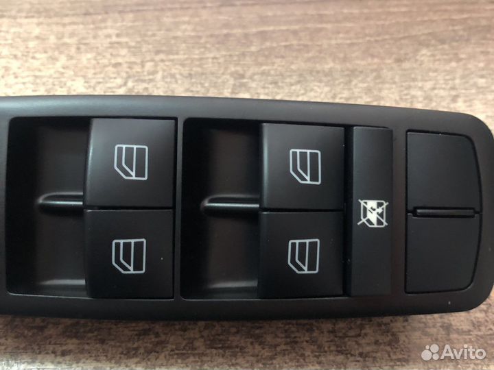 Блок стеклоподъемников Mercedes M 164