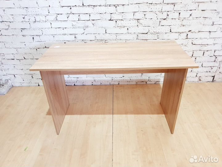 Стол письменный