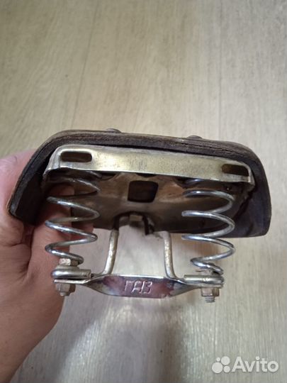 Велосипедное Седло Школьник газ 81 СССР Ретро