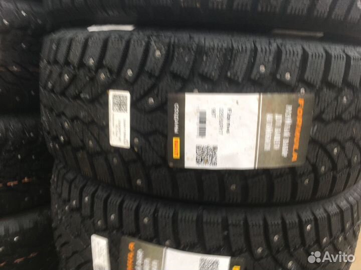 Pirelli Formula Ice 225/50 R17 98T