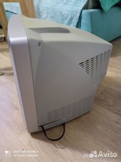 Телевизор бу Shivaki STV 1463