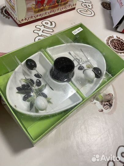 Менажница для закусок оливка
