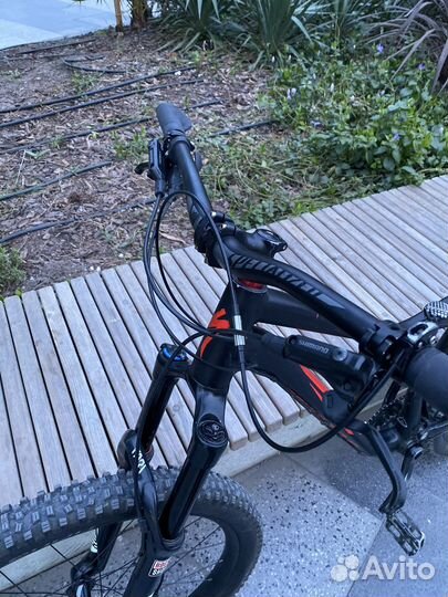 Велосипед Specialized Stumpjumper 27.5