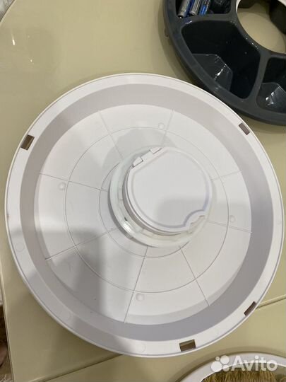 Автоматическая кормушка для кошек