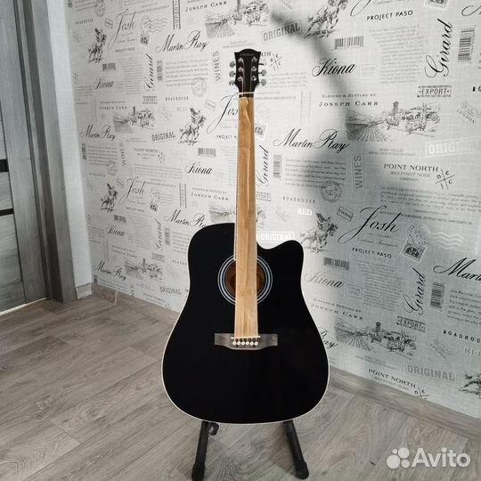Гитара большая