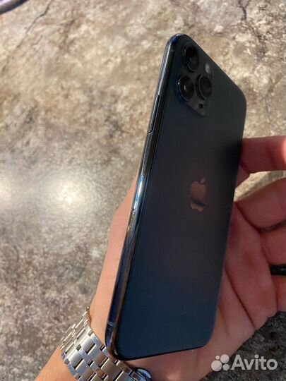 iPhone 11 Pro, 64 ГБ