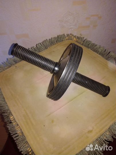 Ролик колесо для пресса