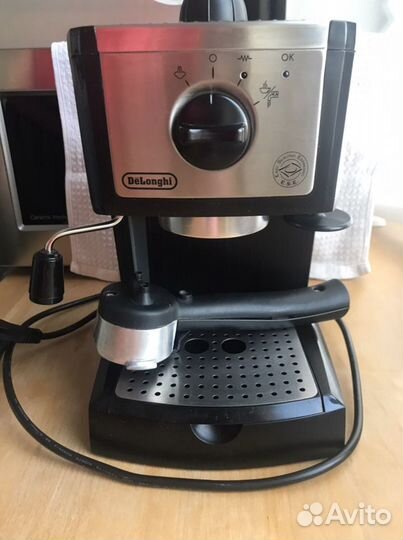 Кофеварка рожковая delonghi