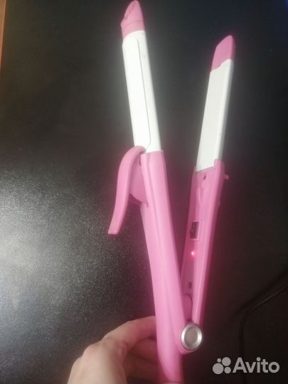 Выпрямитель-плойка для волос