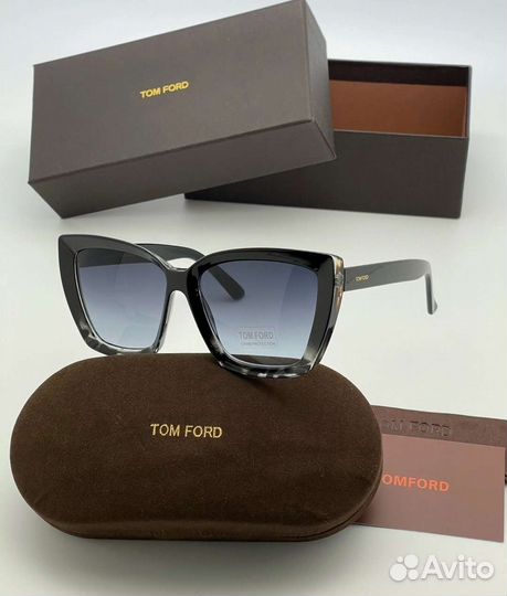 Солнцезащитные очки женские Tom Ford