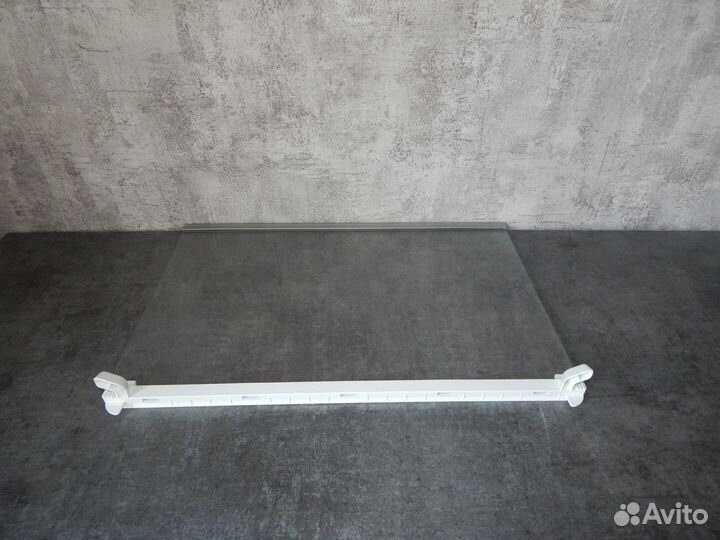 Полка стеклянная холодильника Whirlpool WTNF923W