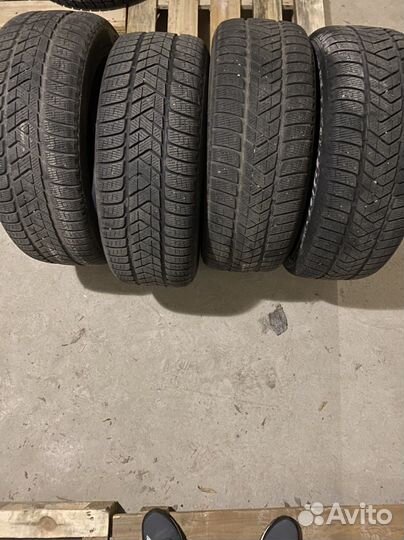 Pirelli Scorpion Winter 235/55 R18 104H