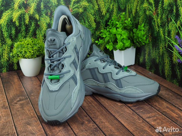 Кроссовки adidas Ozweego adibrene lux