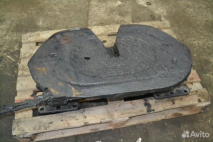 Сцепное устройсто (седло) volvo FH (01.05)