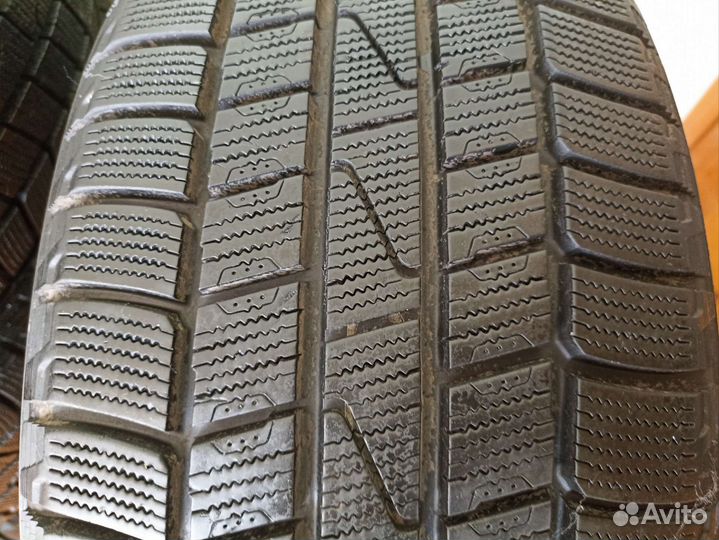 Hankook Winter I'Cept IZ W606 215/50 R17 91T