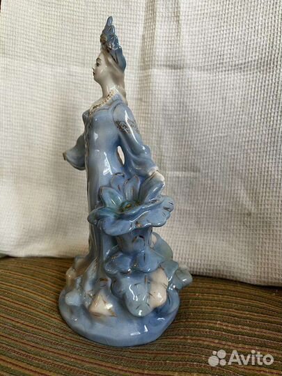 Статуэтка Хозяйка медной горы гжель