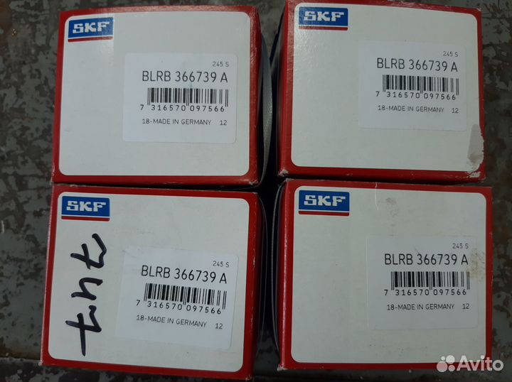 Подшипник SKF blrb366739A новый