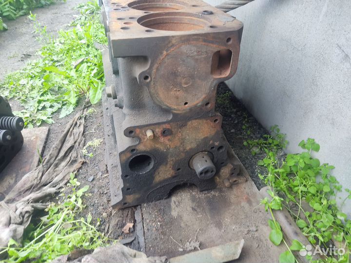 Блок двигателя