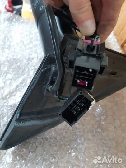 Зеркало боковое левое