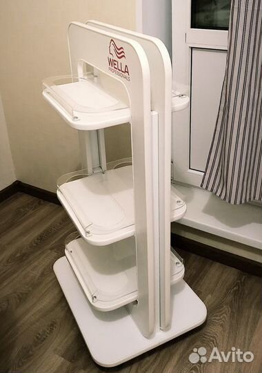 Тележка парикмахерская