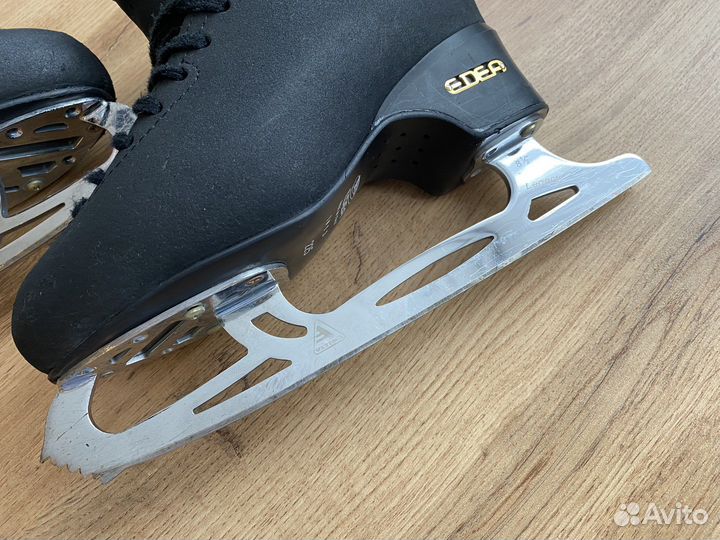 Коньки для фигурного катания профессиональные 225