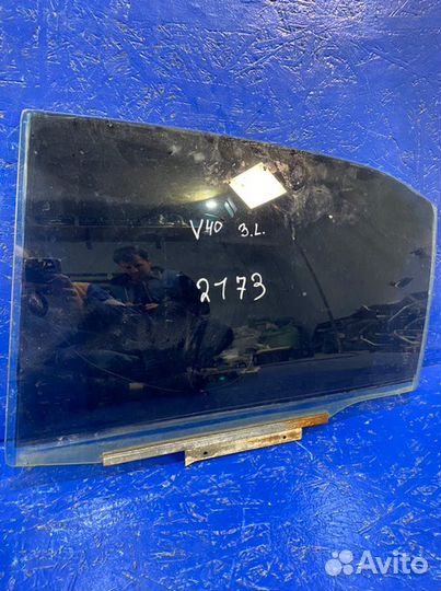 Стекло двери заднее левое Toyota Camry 40 2AZ-FE