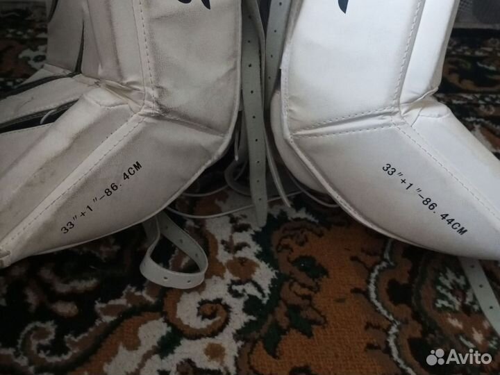 Щитки хоккейного вратаря 33+1 новые