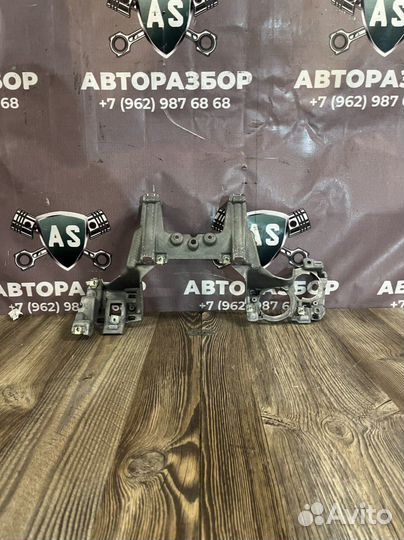 Кронштейн крепления торпеды Porsche panamera 970