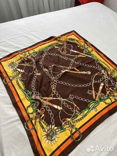 Шарфы платки палантины Hermes LV Chanel