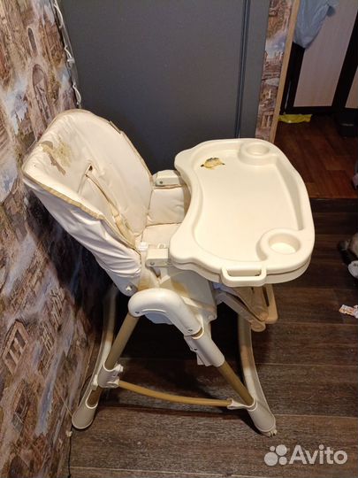 Стульчик для кормления