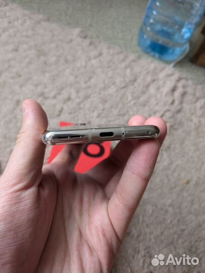 OnePlus 8, 12/256 ГБ