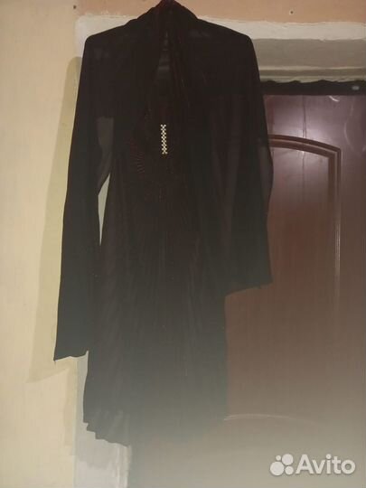 Вечернее платье