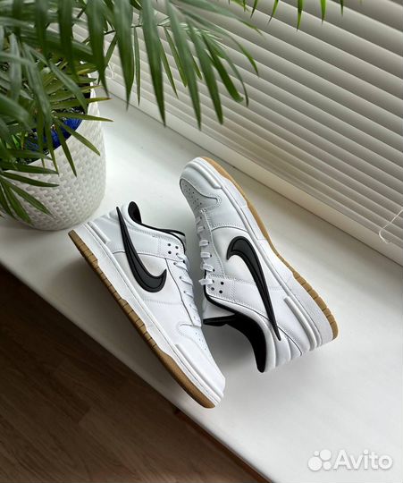 Nike dunk low twist white